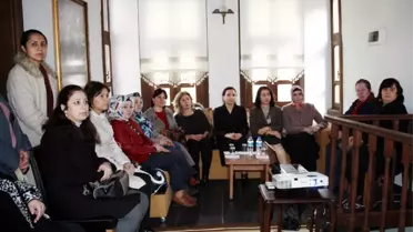 Uşak'ta 615 Kadına 838 Bin TL Mikro Kredi Desteği Sağlandı