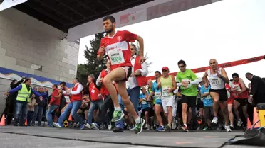 Antalya Runtalya Maratonu Başladı Runtalya Maratonu Başladı