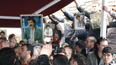 Müslüm Gürses'in Sevenleri Camiye Sığmadı