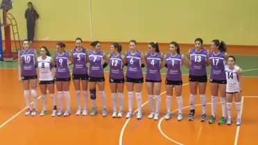 Voleybolda 3. Lig Derbisi Mor Lalelerin