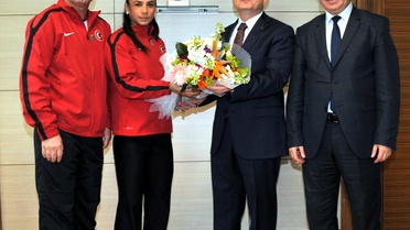 Nevin Yanıt Yurda Döndü