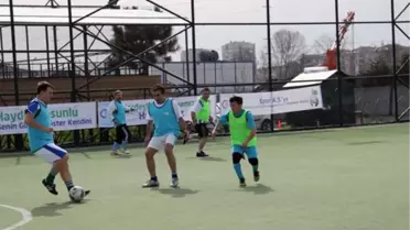 Akademisyenler, Giresun Şöhretler Karmasına Karşı