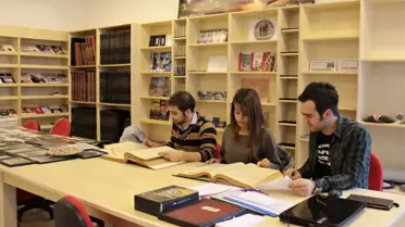 Burhaniye'nin Kent Arşivi Hizmete Girdi