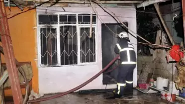 Elektrik Kontağından Çıkan Yangın Küle Çevirdi
