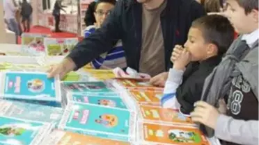 Zambak Yayınları Bursa kitap Fuarı'nda