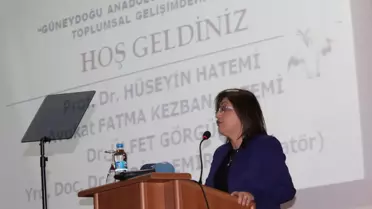 Emine Erdoğan ve Bakan Fatma Şahin, Siirt Üniversitesi'nde Düzenlenen Panele Katıldı