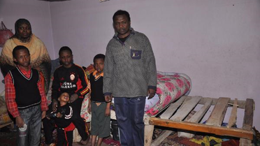 Hakkari'de Yaşayan Sudanlı Aile Zor Durumda