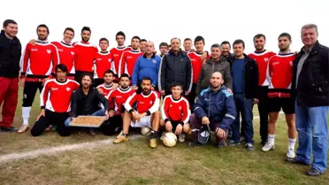 Sarıgöl Gençlerbirliği Belediyespor'a Taraftar Desteği