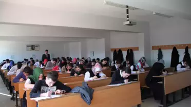 Oltu Anadolu Lisesi Meslek Yüksek Okululnda Ygs Provası Yaptı