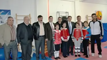 Milletvekili Güneş Eşmeli Sporcuları Ziyaret Etti