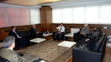 Evi Yanan Aileden, Özhaseki'ye Teşekkür Ziyareti