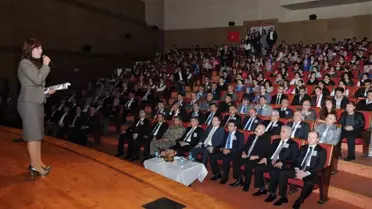 İstiklal Marşı'nın Kabulü ve Mehmet Akif Ersoy'u Anma Günü İçin Program