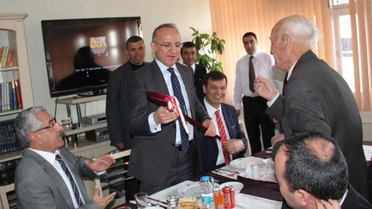 Vali Yurdakul, Kanaat Önderleriyle Buluştu