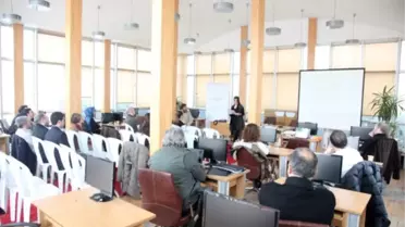 'Modernite ve Mimari' Tartışıldı