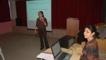 Öğrencilere Kene Dersi