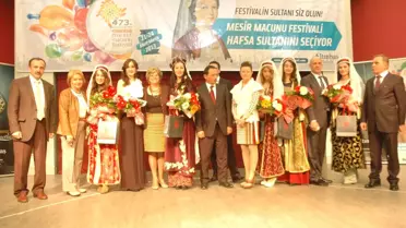Mesir Macunu Festivali'nin Hafsa Sultan ve Nedimeleri Seçildi