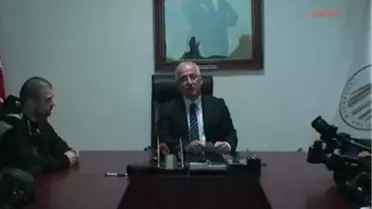 Çanakkale Rap Şarkıya Vali Tuna da Eşlik Etti