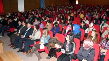 Üniversite Adaylarına 'Sınav Kaygısı' Semineri