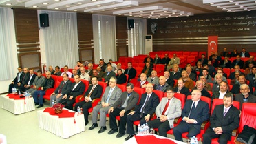 Vali Aksoy'dan Arıcılara 'İhracat' Çağrısı