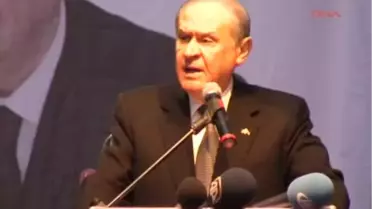 Bahçeli, Arif Nazım'ı Alkışladı