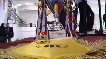 İÜ Bayan Bilek Güreşi Takımı Türkiye 2.'si Oldu