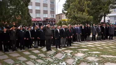 Suşehri'nde '18 Mart Şehitler Günü' Dolayısıyla Tören Düzenlendi