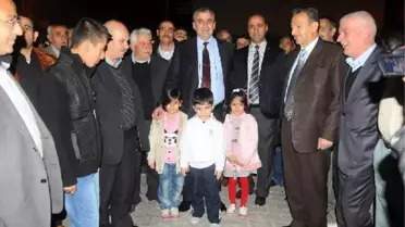 Barış Süreci Midyat'ta Havai Fişeklerle Kutlandı