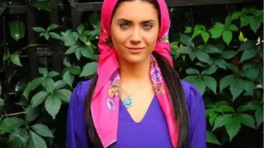 Fulya Zenginer Uyuz Oldu