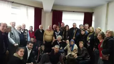 CHP'den, Yaşlılara Moral Ziyareti