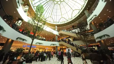 İzmir Optimum Outlet 1 Yaşında