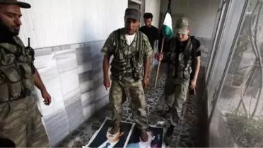 Suriye Resmi Ajansı Binası Vuruldu