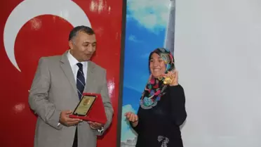 Kadın Çiftçiler 'Bilgi'de Yarıştı