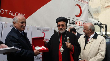 Kızılay'dan Suriyeli Süryaniler'e Gıda ve Giyecek Yardımı