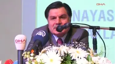 Manisa Haşim Kılıç: 'Anayasa Eşittir, İnsanlık Onuru' Haşim Kılıç: 'Anayasa Eşittir, İnsanlık Onuru'