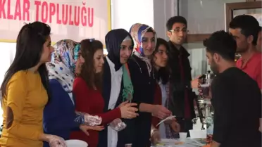 Öğrencilerden Yolbaşı İlkokulu Yararına Kermes