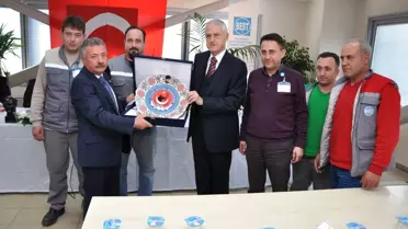 İşadamı Yırcalı'ya Sendikadan Plaket