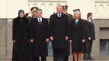 Gül Çifti Letonya'da Onurlarına Verilen Akşam Yemeğine Katıldı