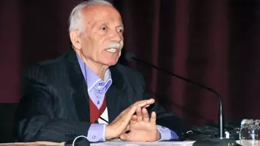 Gümüşhane'de 'Yaşanabilir Bir Dünya İçin Eğitime Düşen Rol' Konulu Konferans Düzenlendi