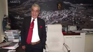 Efil, Aday Adaylığını Açıkladı