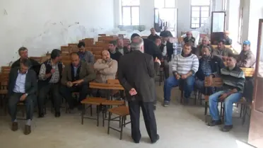 Çiftçilere, Tarım Aletleri Güvenliği Semineri