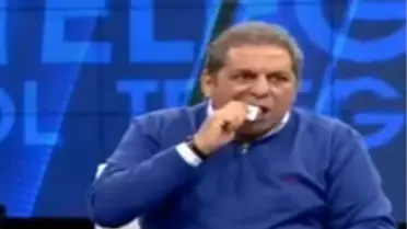 Erman Toroğlu Canlı Yayında Kağıt Yedi