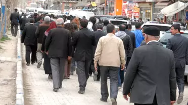 Yüksekova'da Yürüyüş ve Basın Açıklaması