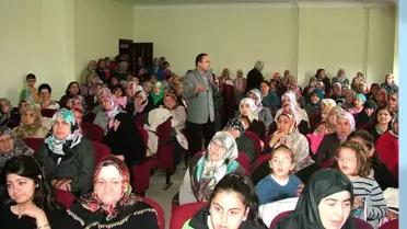 'Güvenli Yarınlar İçin Mutlu Sağlıklı Çocuklar ve Kadınlar' Eğitim Programı Düzenlendi