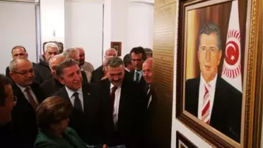 Toptan'a Verilen Hediyeler Sergide