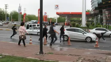Diyarbakır Adliyesi Önünde Kavga: 3 Yaralı