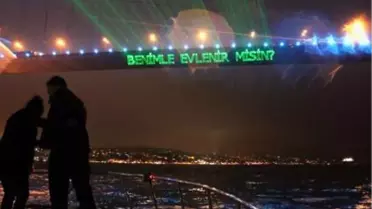Bir Yanda Ölüm Bir Yanda Aşk