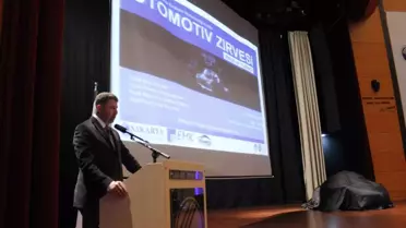 SAÜ'de Otomotiv Zirvesi Yapıldı