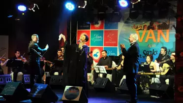 Van'ın Türkülerinden Sonra, Şimdi de Şarkıları Var