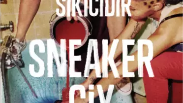 Ayakkabı Sıkıcıdır Sneaker Giy