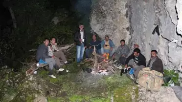 Koruyucu Yakınları 19 Yıl Sonra Terk Ettikleri Mezrada